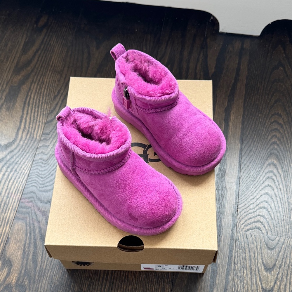 UGG Classic Ultra Mini Toddler Boots